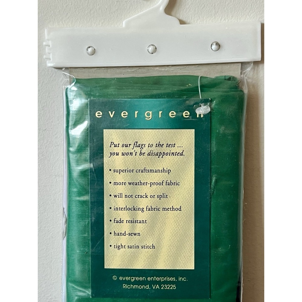 Evergreen Hole in One Golf Decorative Applique House Flag 28x40 Vintage NEW - Picture 3 of 3